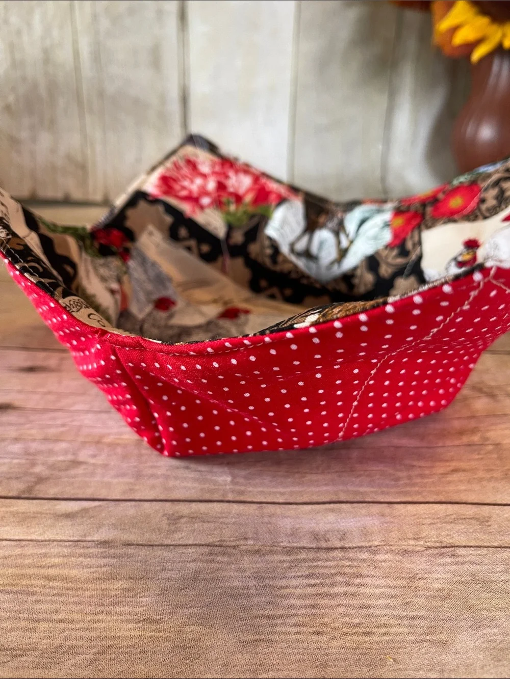 Microwave / Ice Cream Bowl Cozy Chickens Reversible Flowers Red Accents